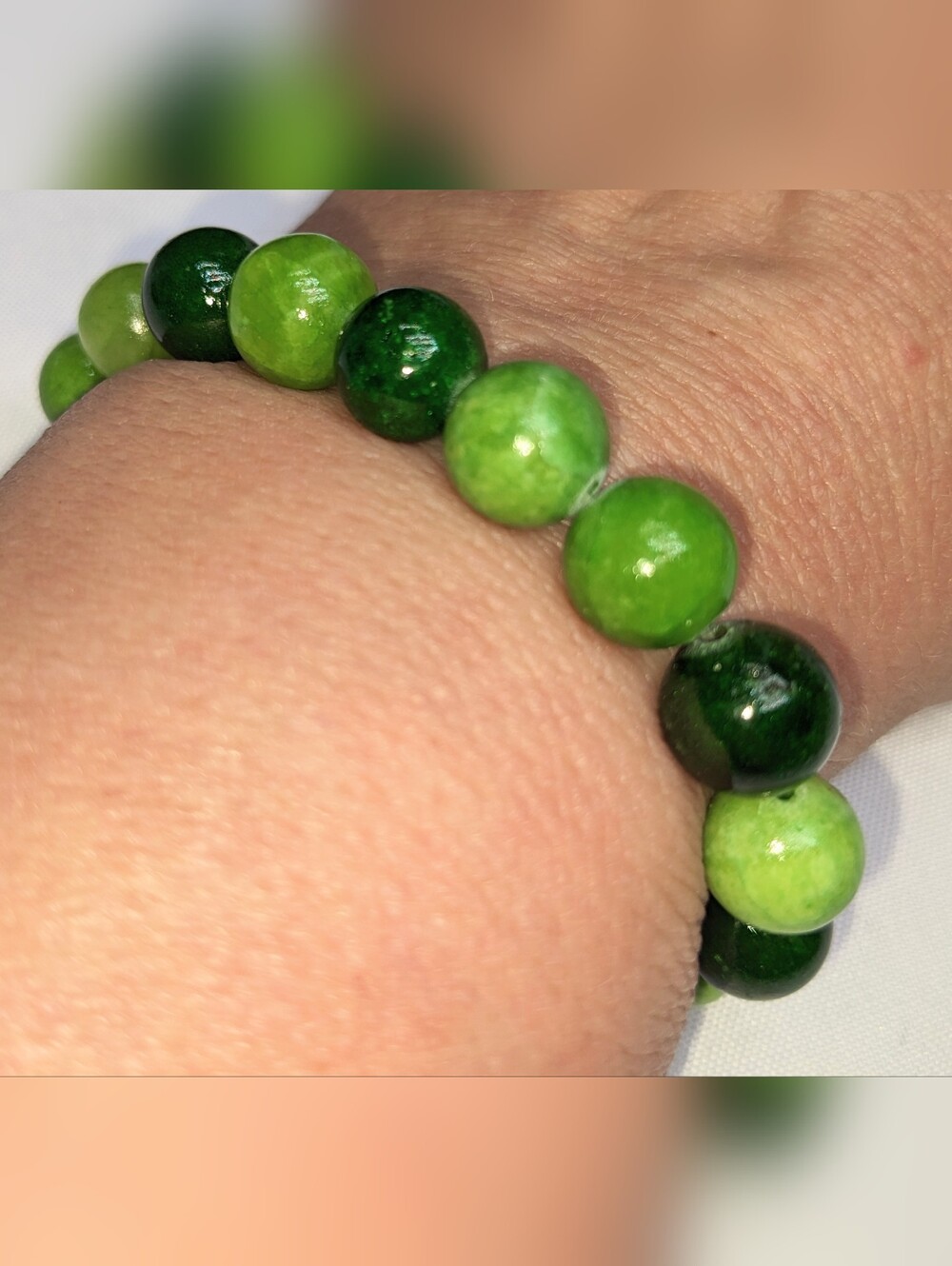 Variegated Polished Green Stone Stretch Bracelet With Wood-bead Accent